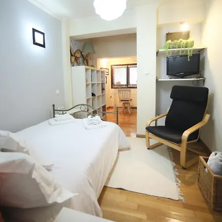 Riva's House Apartment *