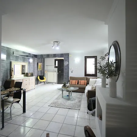 Riva's House Διαμέρισμα *
